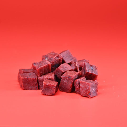 Herzhafte Wasserbüffelwürfel